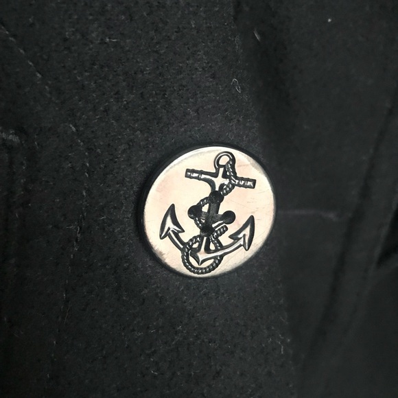 Coat - Picture 2 of 4